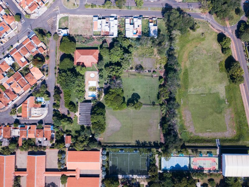 Leilão FENABB: áreas de clubes da AABB vão a leilão com m² a partir de R$ 56