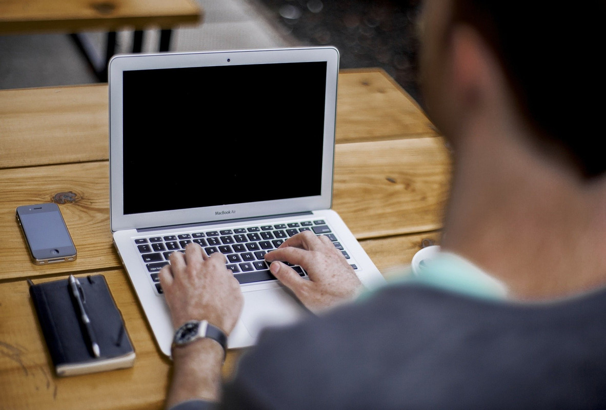 5 recomendações práticas para facilitar o trabalho remoto de times de T.I.